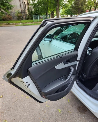 Audi A4 cena 81900 przebieg: 195000, rok produkcji 2016 z Ziębice małe 379